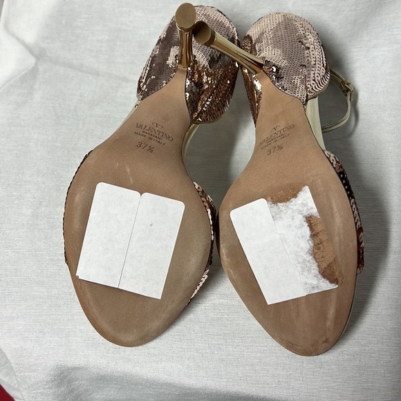 Valentino gold sequin heels - Picture 9 of 13